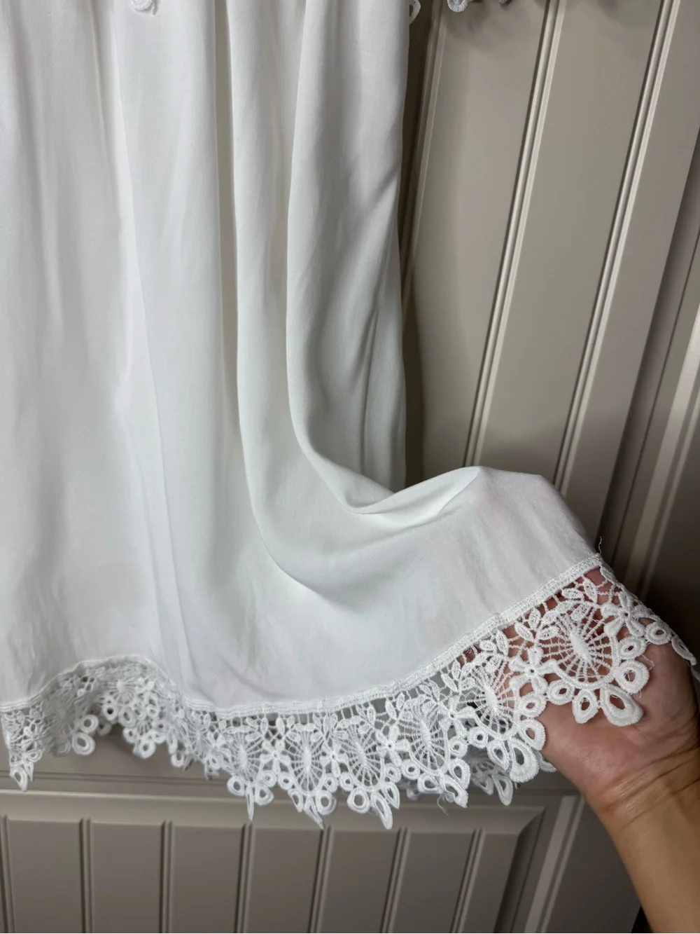 2/for $20🪩 White Off-Shoulder Crochet-Trim Swimsuit Coverup Dress (Size Medium)